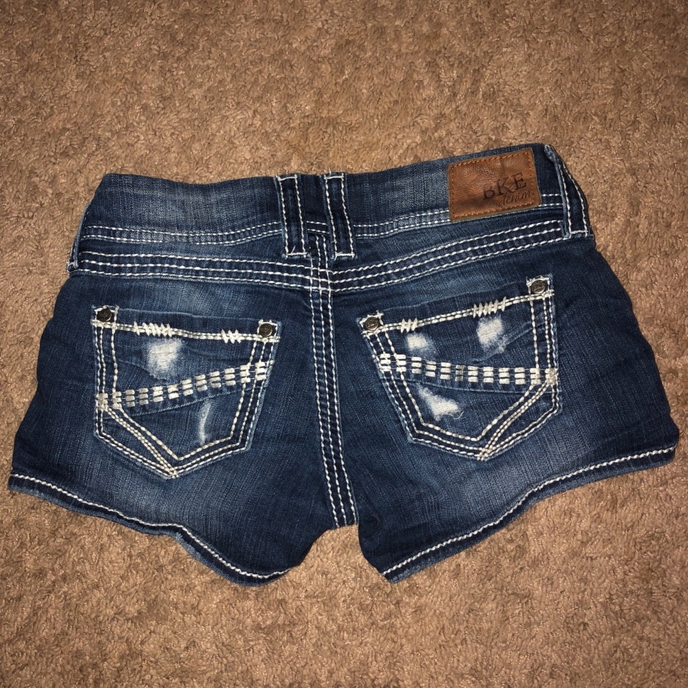 BKE shorts size 26